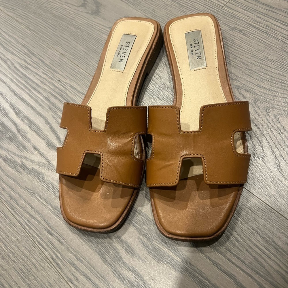 Steve Madden Brown Sandals for Chic Comfort